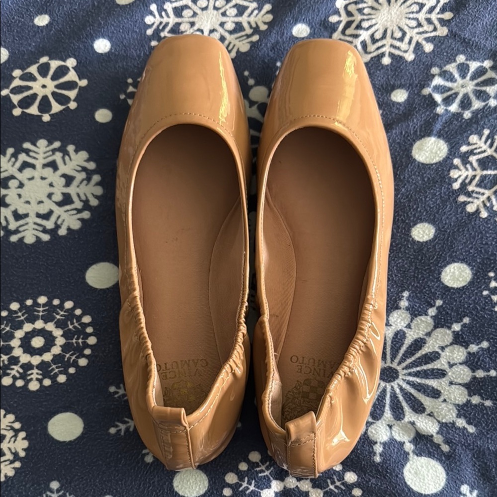 Vince Camuto Tan Leather Flats Classic Comfort